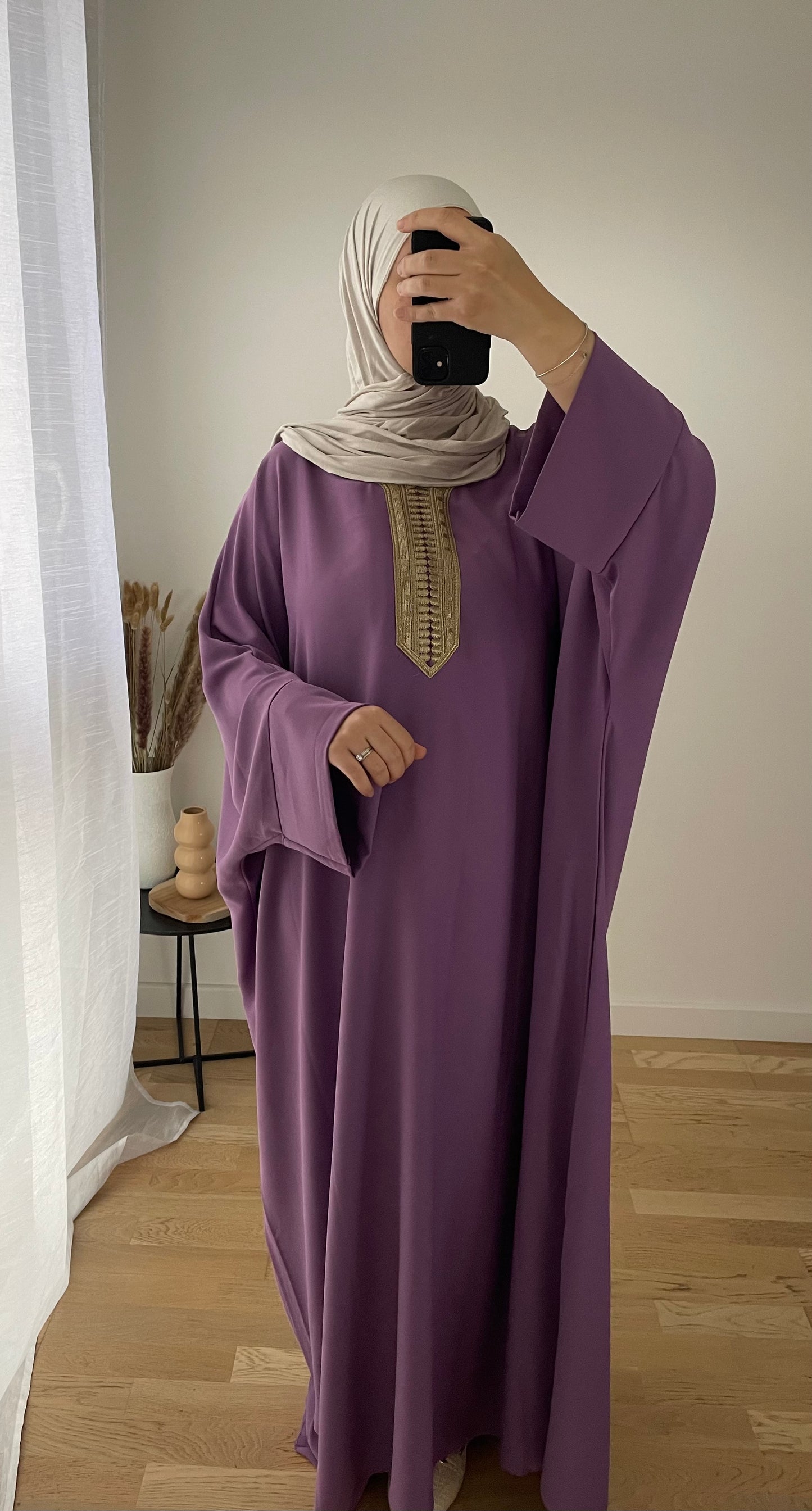 Abaya Sanna