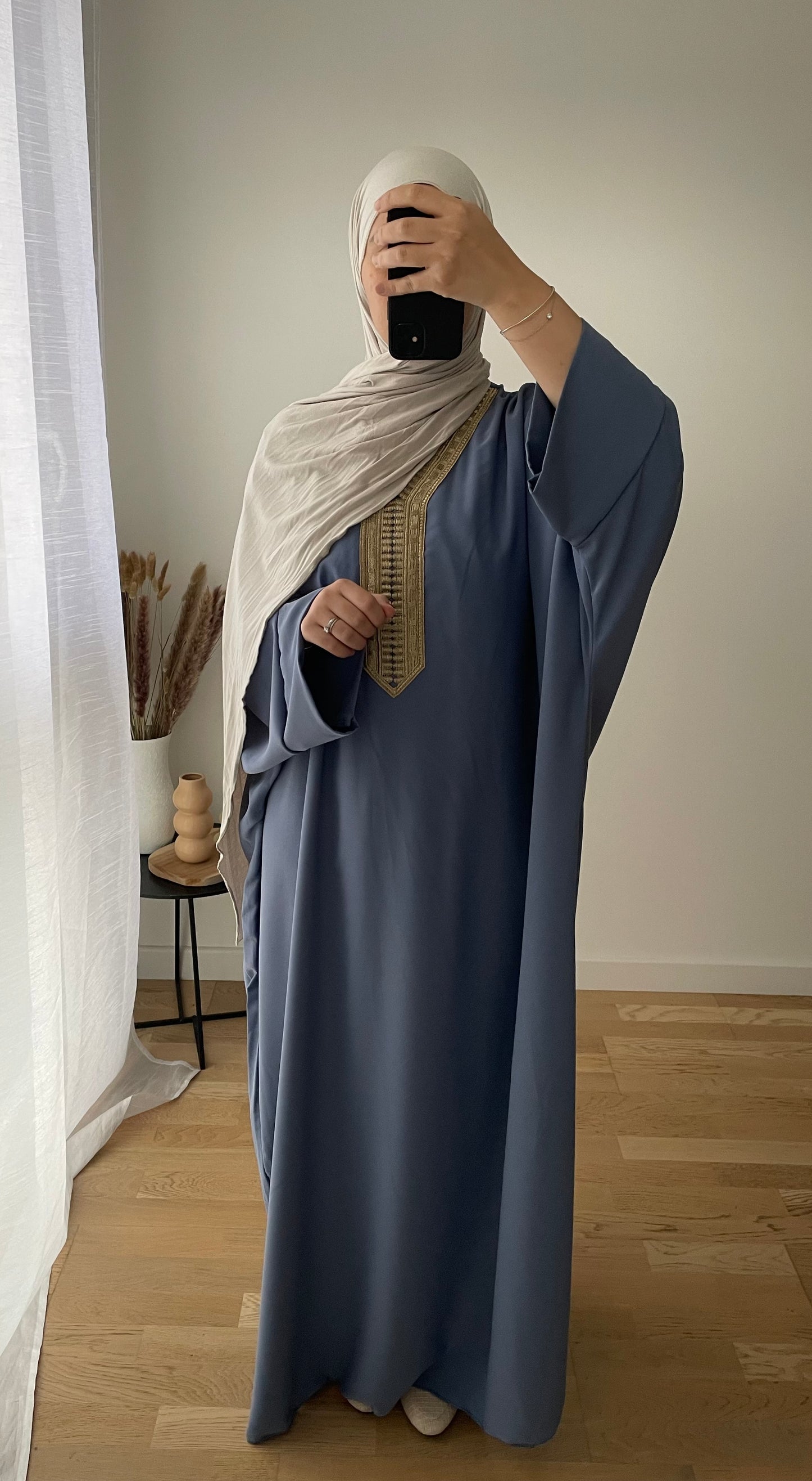 Abaya Sanna