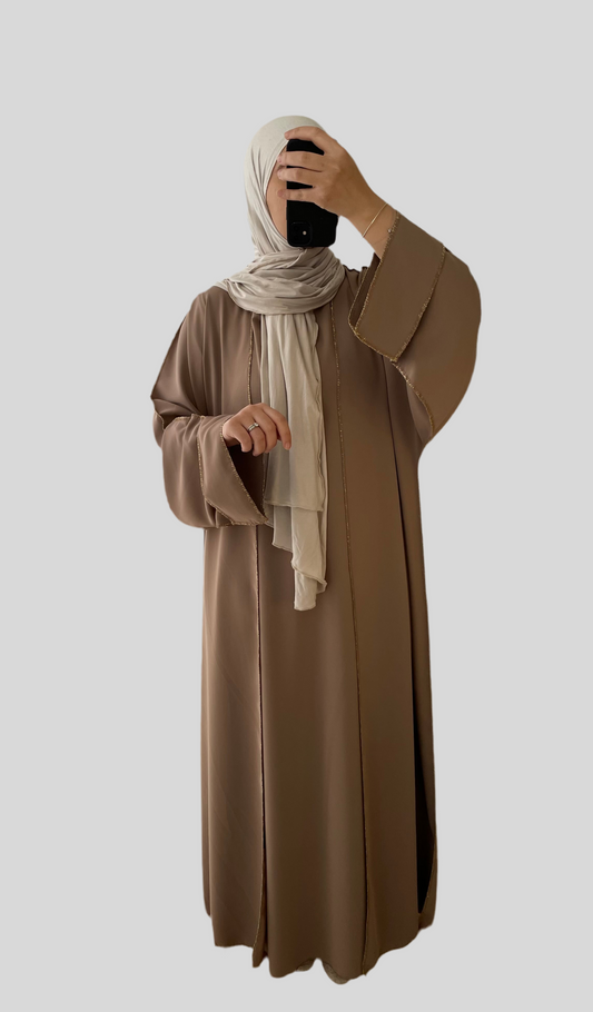 Abaya Amira