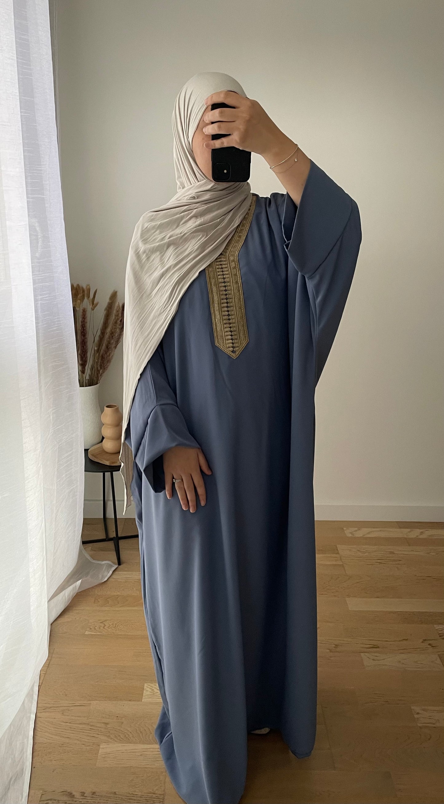 Abaya Sanna